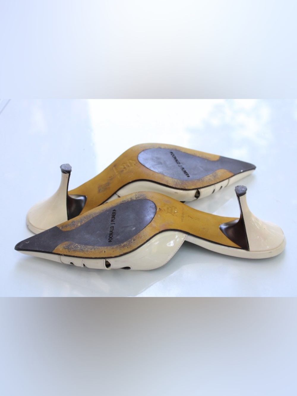 Donald J. Pliner Couture Roan mules - Picture 8 of 9
